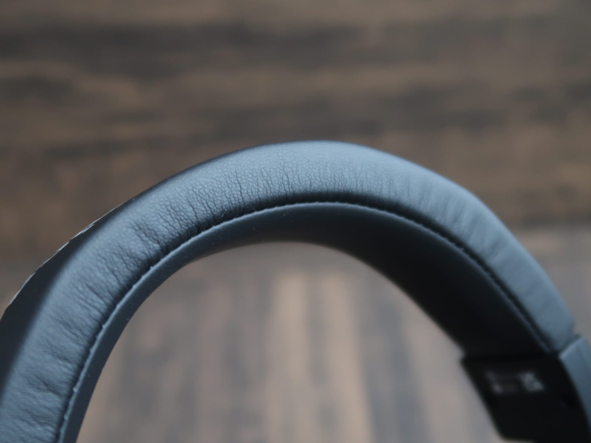 Review AudioTechnica ATHM50xBT2 Wireless OverEar Headphones Tech Jio