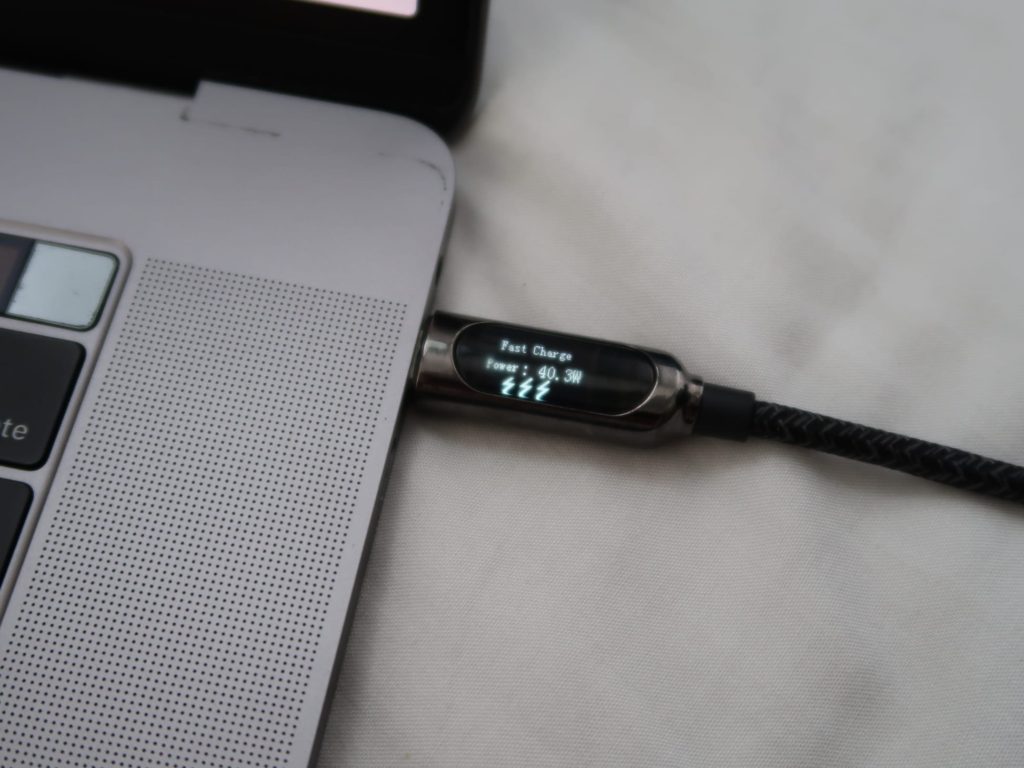 PixelCable charging MacBook Pro