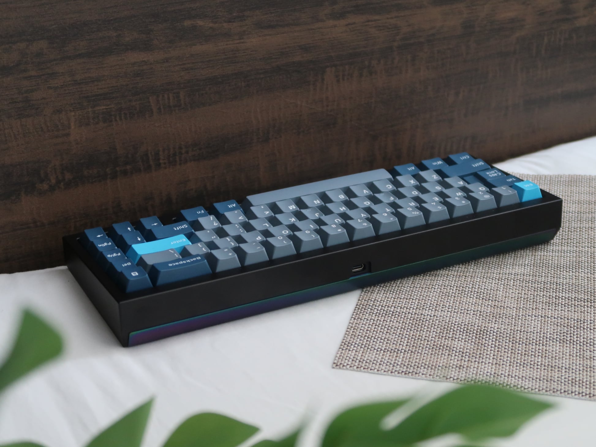 Review: QwertyKeys QK65 Custom Mechanical Keyboard – Tech Jio